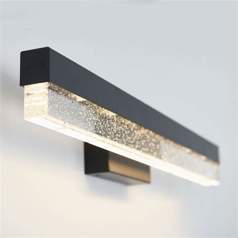 Pietro LED Vanity Light. . Black vanity light bar